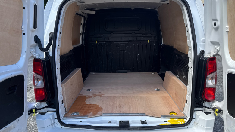 Citroen Berlingo M Diesel 1.5 BlueHDi 1000Kg Driver Pro 100ps [6 Speed]